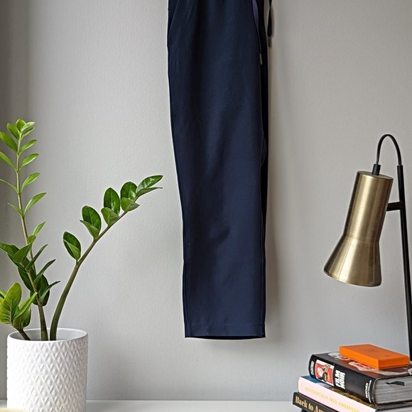 lululemon High Rise 7/8 - Crepe Trouser - Picture 3 of 3